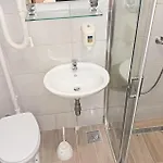 Apartament Gorgeous In With Wifi