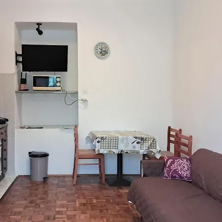 Apartment Beautiful In With Wifi Novi Vinodolski